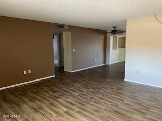 Foto del edificio - 10211 W Tumblewood Dr