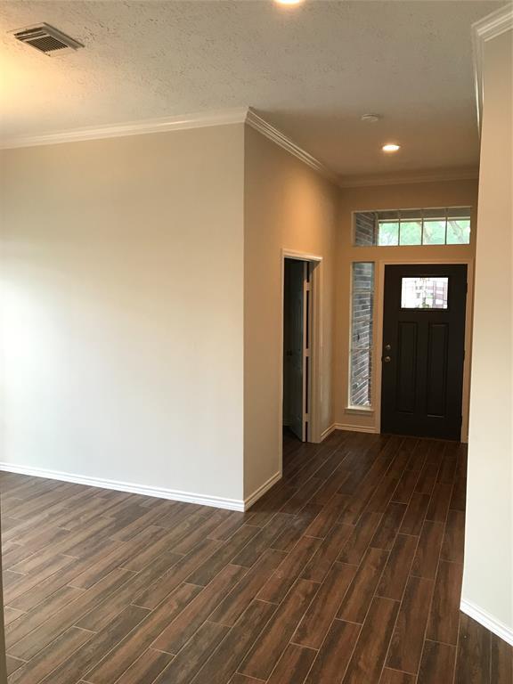 Building Photo - 5035 Chappel Hill Dr