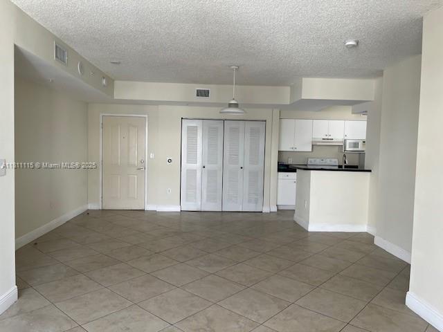 Foto del edificio - 5085 NW 7th St