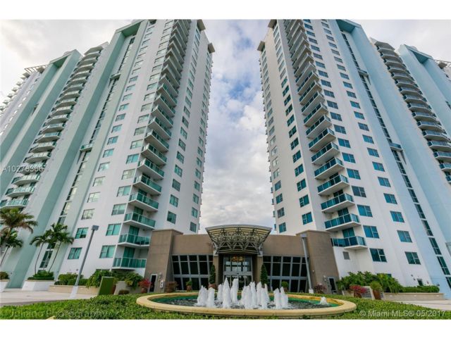 Foto del edificio - 2641 N Flamingo Rd