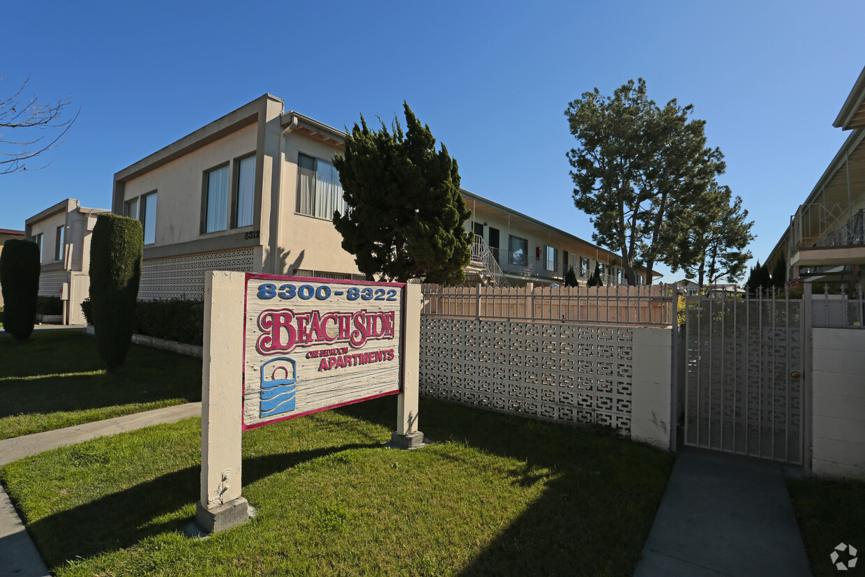 Building Photo - Beachside Apartments