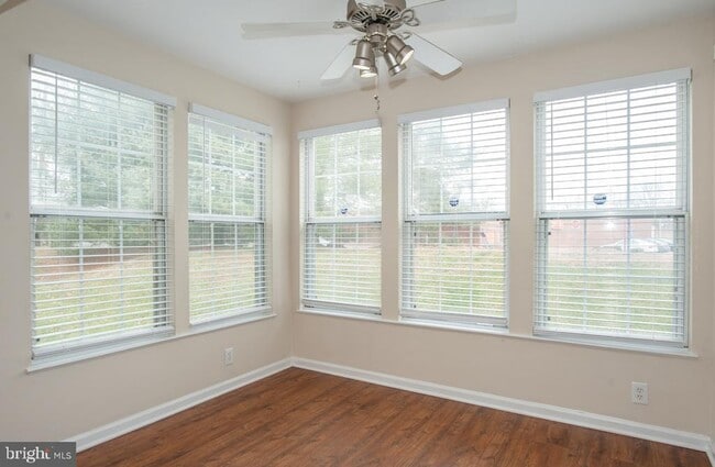 Building Photo - 7526 Coxton Ct