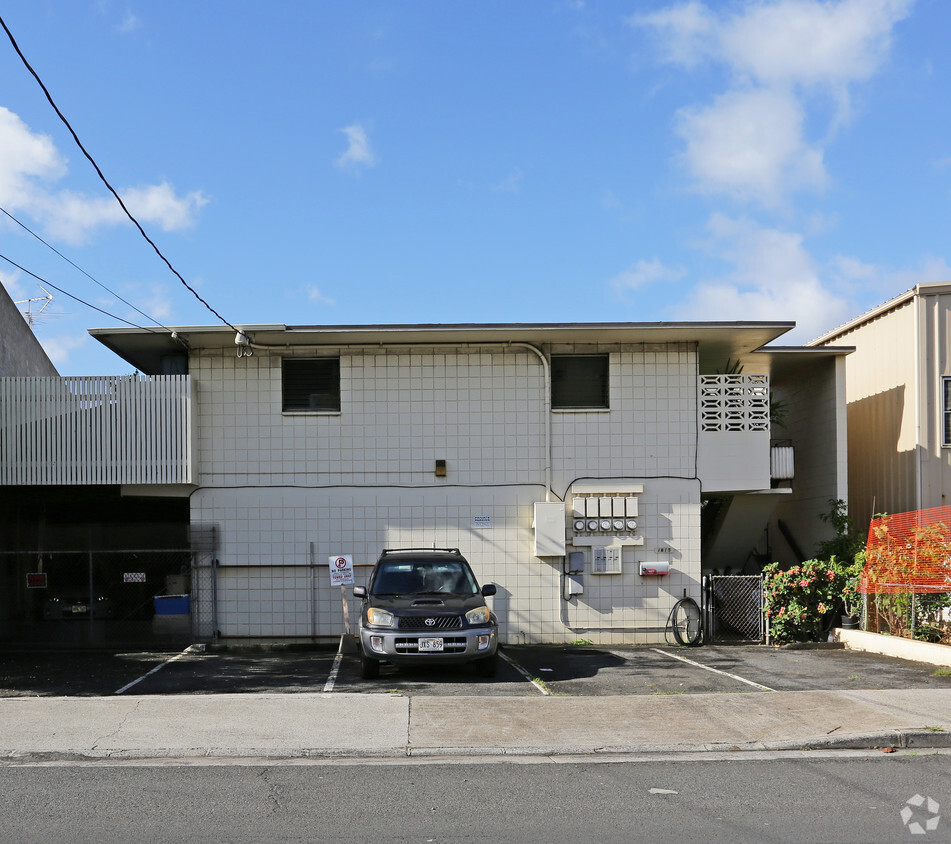 Foto del edificio - 1613 Colburn St