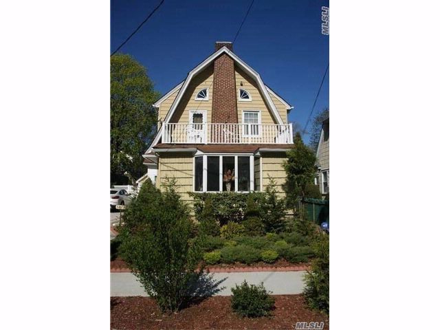 Building Photo - 3224 157th St