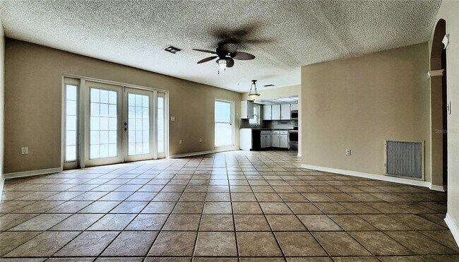 Building Photo - 5037 Brookside Ln