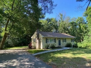 195 Winter St