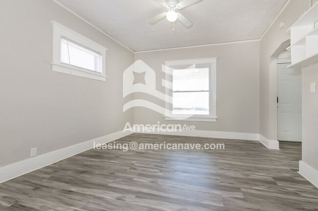 Building Photo - 3019 Corby St