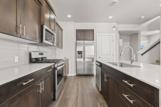 Foto del edificio - Ideal 4bd/2.5ba Blackrock Home - Great com...