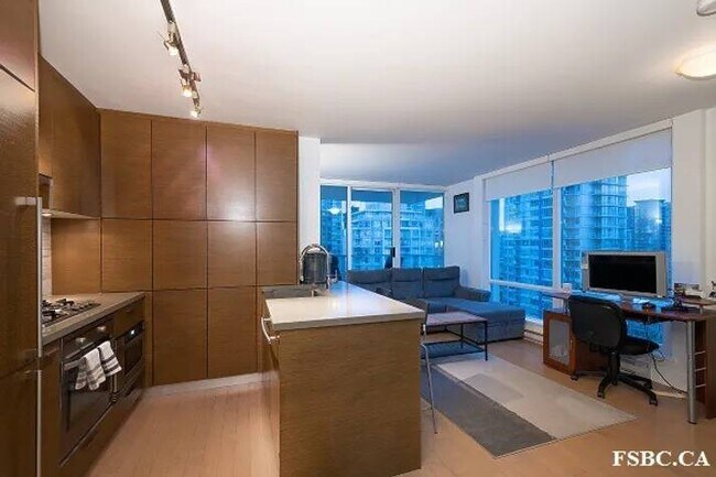 Photo du bâtiment - 535 Smithe St