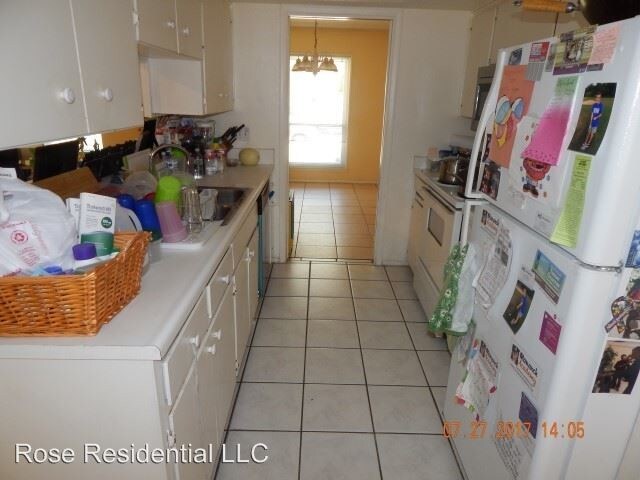 Building Photo - 4 br, 2 bath House - 8242 Joe Dimaggio