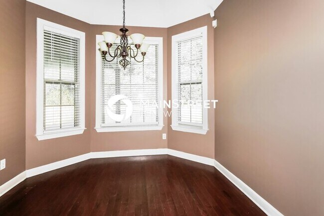 Foto del edificio - 4 Bedroom Pet-Friendly Home in MEMPHIS, TN with Main Street Renewal