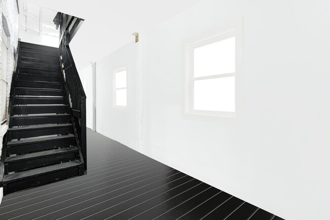 Building Photo - 5341 S Indiana Ave