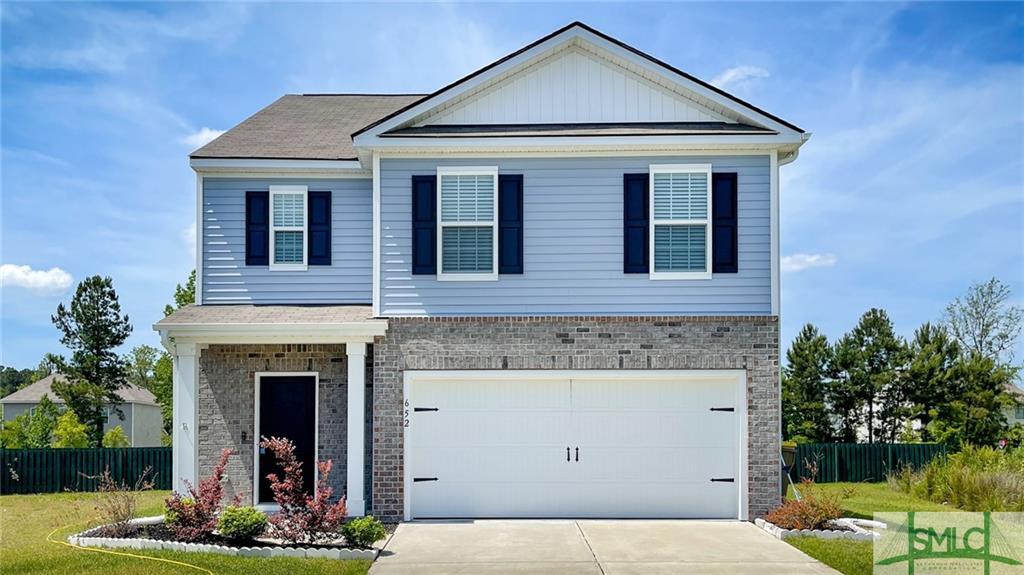 Foto principal - 652 Hogan Dr
