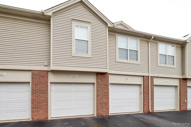 Building Photo - 13463 Forest Ridge Blvd