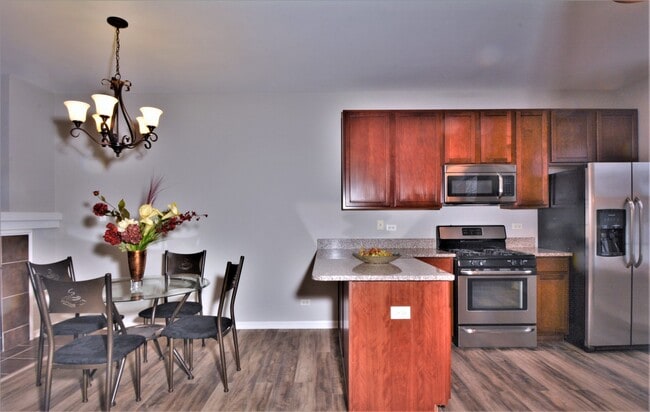 Building Photo - 4205 Drexel Ave