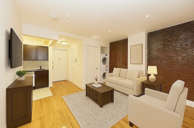 Foto del edificio - 324 E 14th St