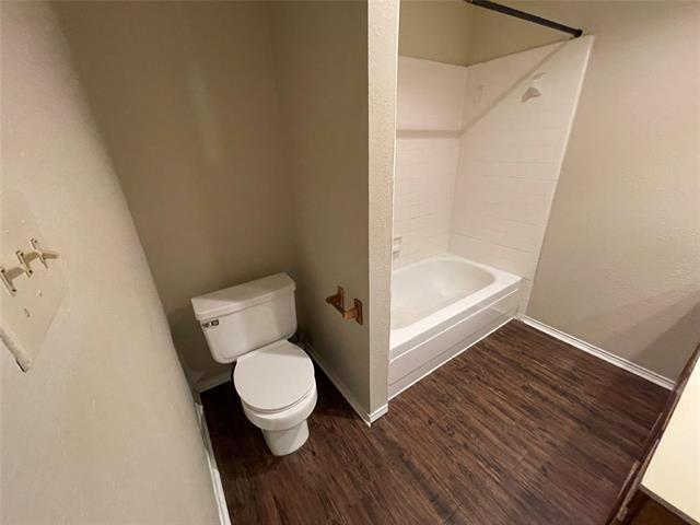 Building Photo - 1038 Irene St