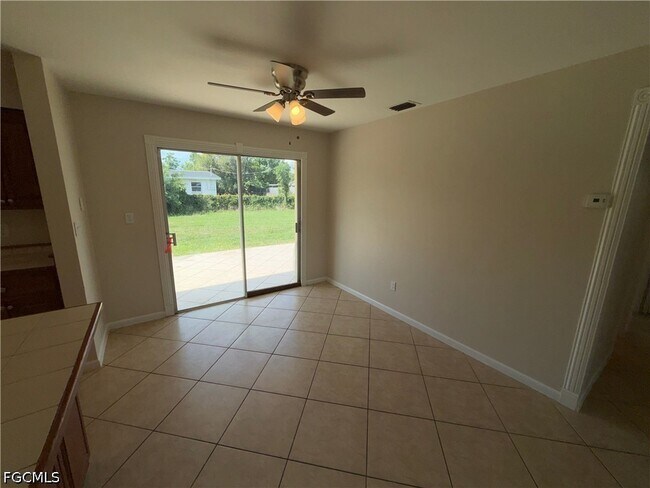Foto del edificio - 1101 Leeland Heights Blvd E