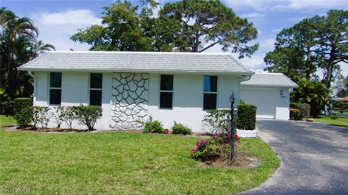 Primary Photo - 310 Carnaby Ct