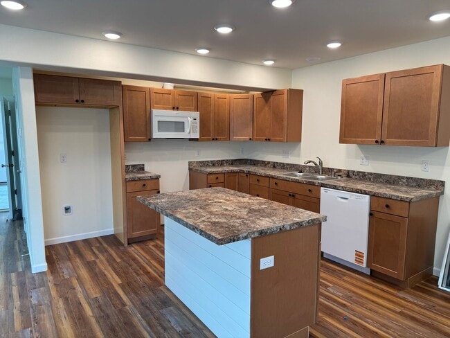 Building Photo - 8113 Northwind Ave