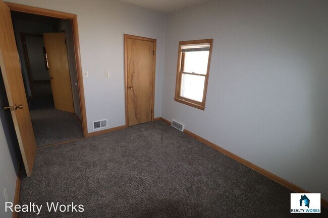 Building Photo - 3 br, 1 bath House - 1616 North 22nd Street