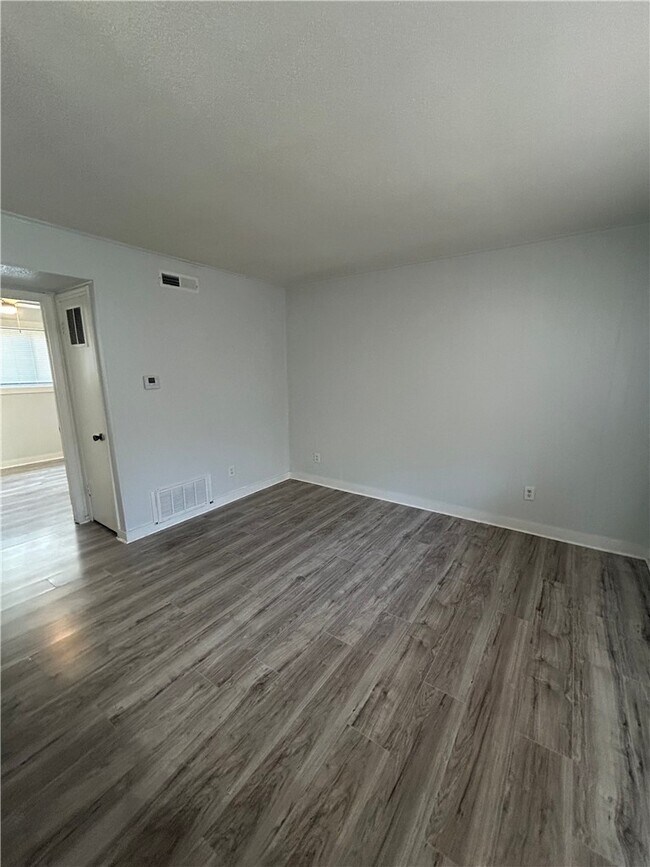 Foto del edificio - 969 W Holly St