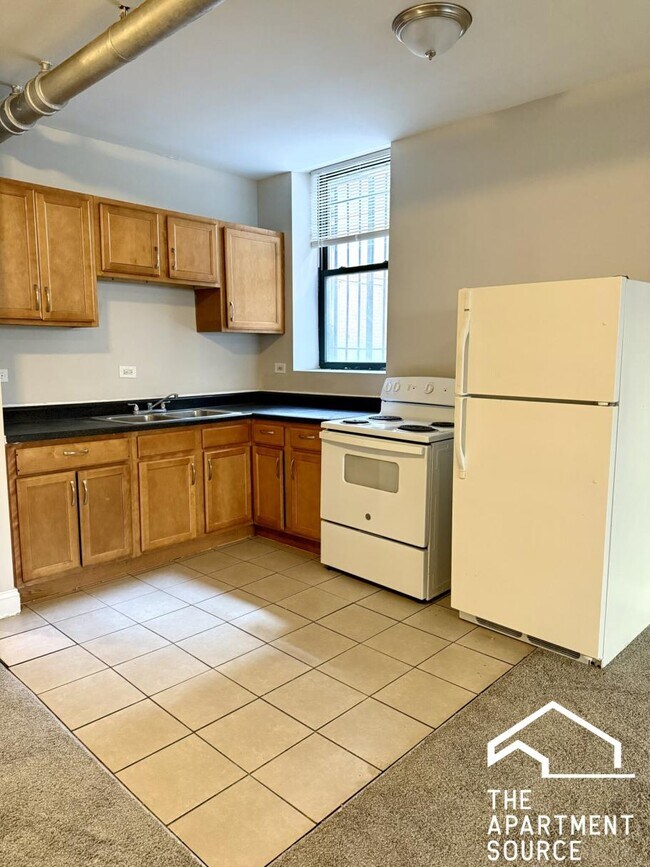 Foto del edificio - 2211 E 69th St