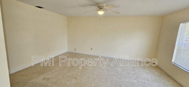 Building Photo - 616 N Hartley Cir