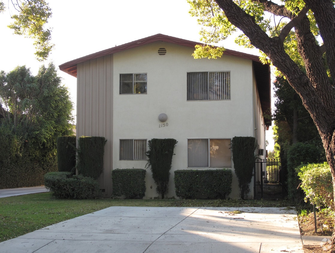 Building Photo - 1150 Arcadia Ave