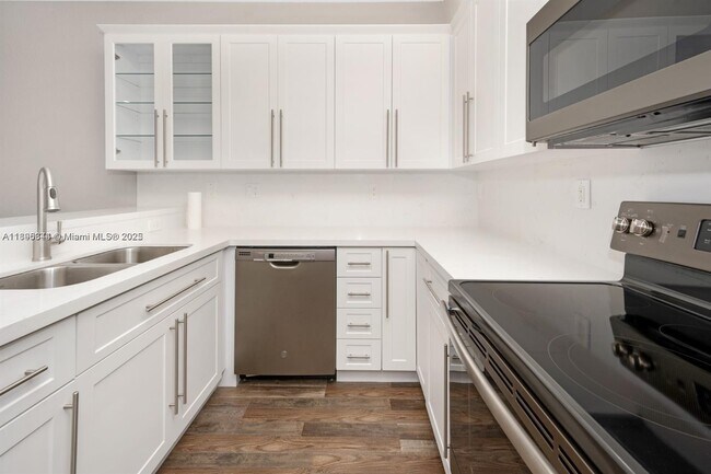 Foto del edificio - 4465 SW 160th Ave