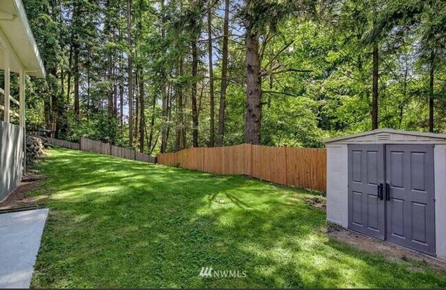 Foto del edificio - Newly Renovated 3 Bedroom in Renton Highlands