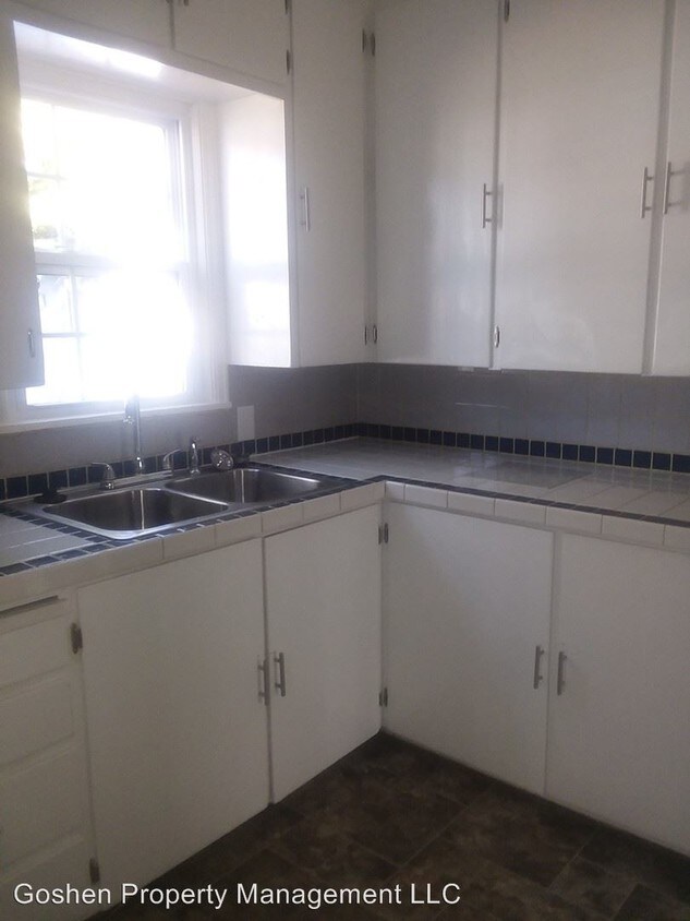 Primary Photo - 2 br, 1 bath House - 936 N Pershing