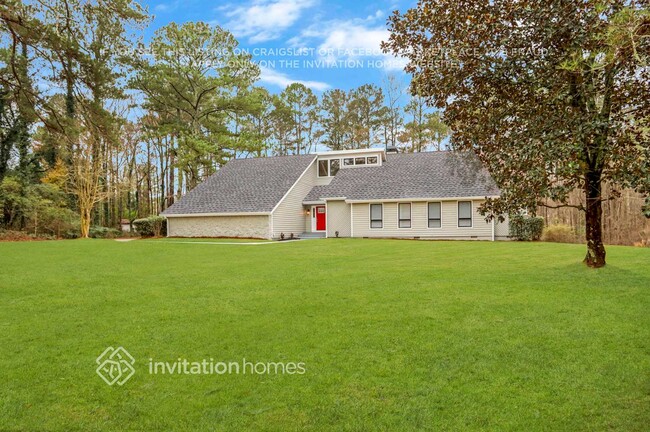 Foto del edificio - 651 Wohelo Ct