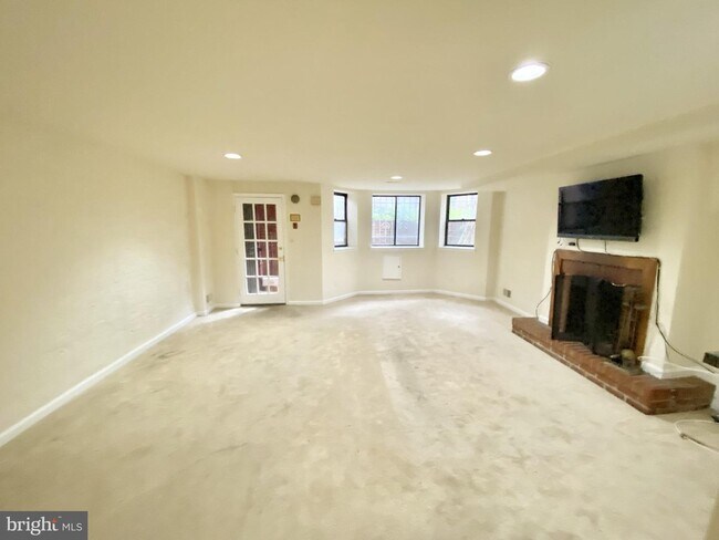 Foto del edificio - 1850 Wyoming Ave NW