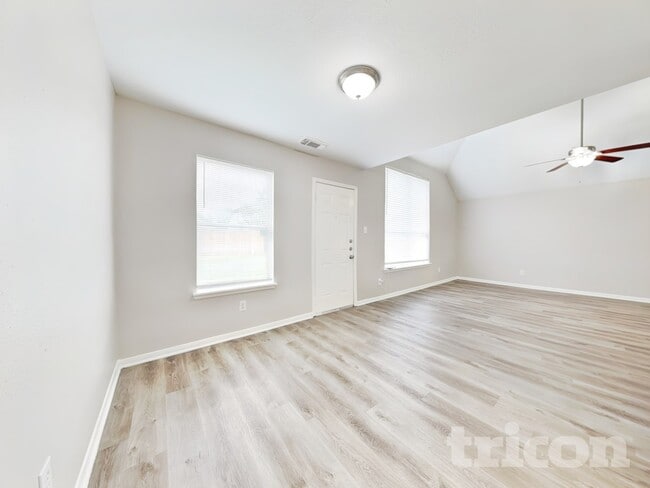 Building Photo - 6638 Windy River Ln