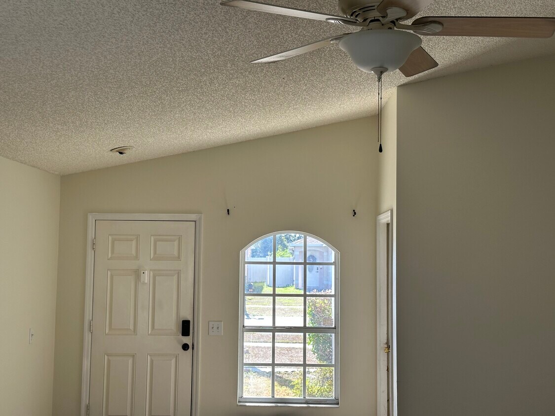 Primary Photo - 6142 Lanshire Dr