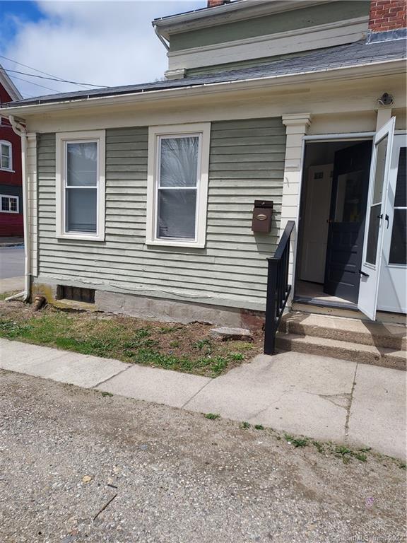 Primary Photo - 293 Central Ave