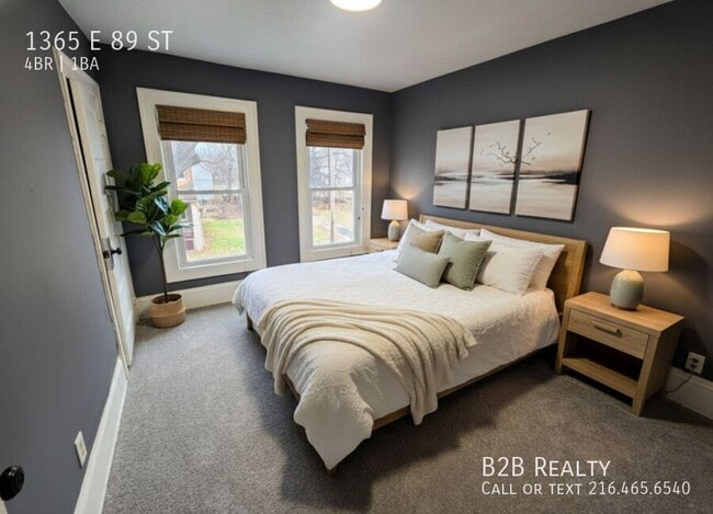 Building Photo - 1365 E 89th St