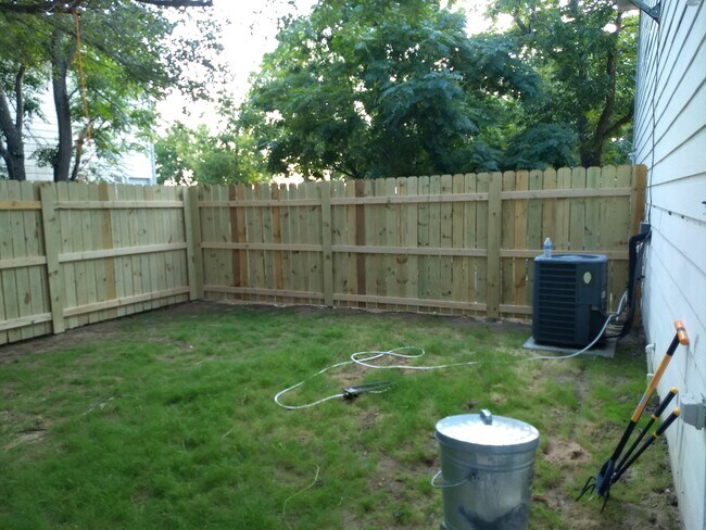 Foto del edificio - 536 waco st