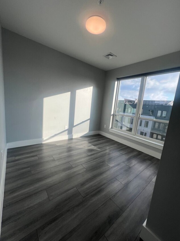 Primary Photo - No Broker Fee - Available now, South Bosto...