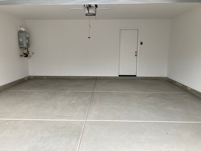 Foto del edificio - 9528 Crowe St Ave