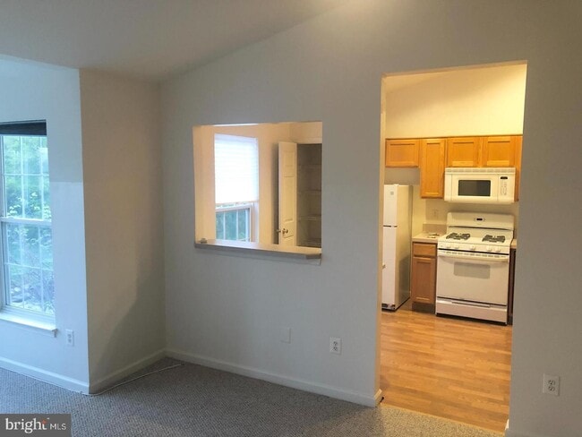 Building Photo - 7505 Calderon Ct