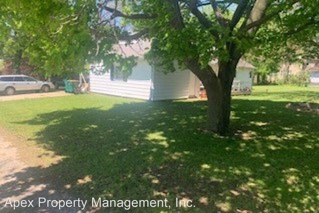 Foto del edificio - 3 br, 1.5 bath House - 5732 Portage Rd.