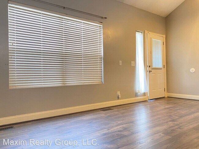 Building Photo - 3 br, 2 bath House - 7929 Bauman Ave