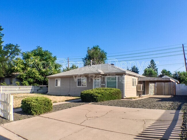 Foto del edificio - 13653 E 13th Ave