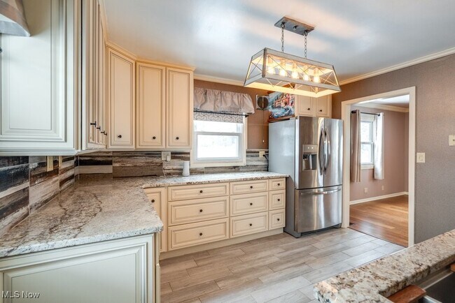 Foto del edificio - 301 Bogart Rd