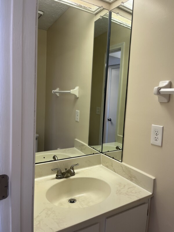 Foto del edificio - 5966 Aqua Bay Dr