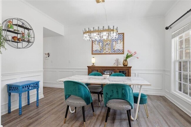 Foto del edificio - 2540 Lansing Ln