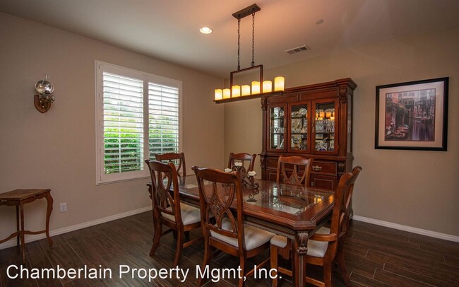 Building Photo - 3 br, 2.5 bath House - 630 Amarra Lane