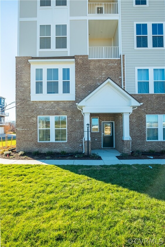 Foto principal - 7309 Hancock Towns Ln